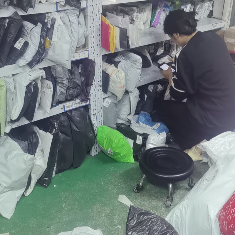 上海UPS国际快递代理服务详解：如何选择适合您的物流伙伴-中机在线